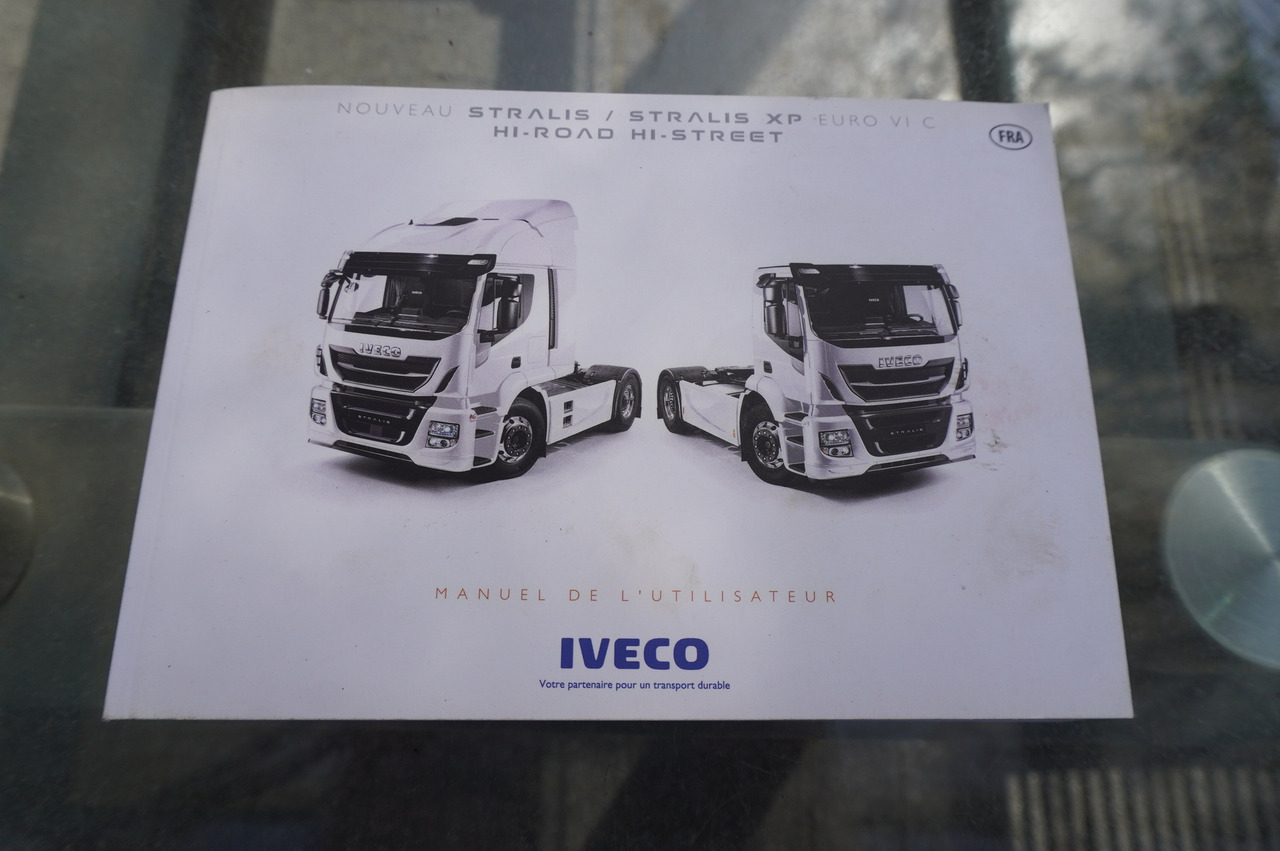Camión caja abierta, Camión grúa Iveco Stralis 310 / 34 tho km !!! / FASSI 4 Tons 400 MTH! / Flatbed: foto 30