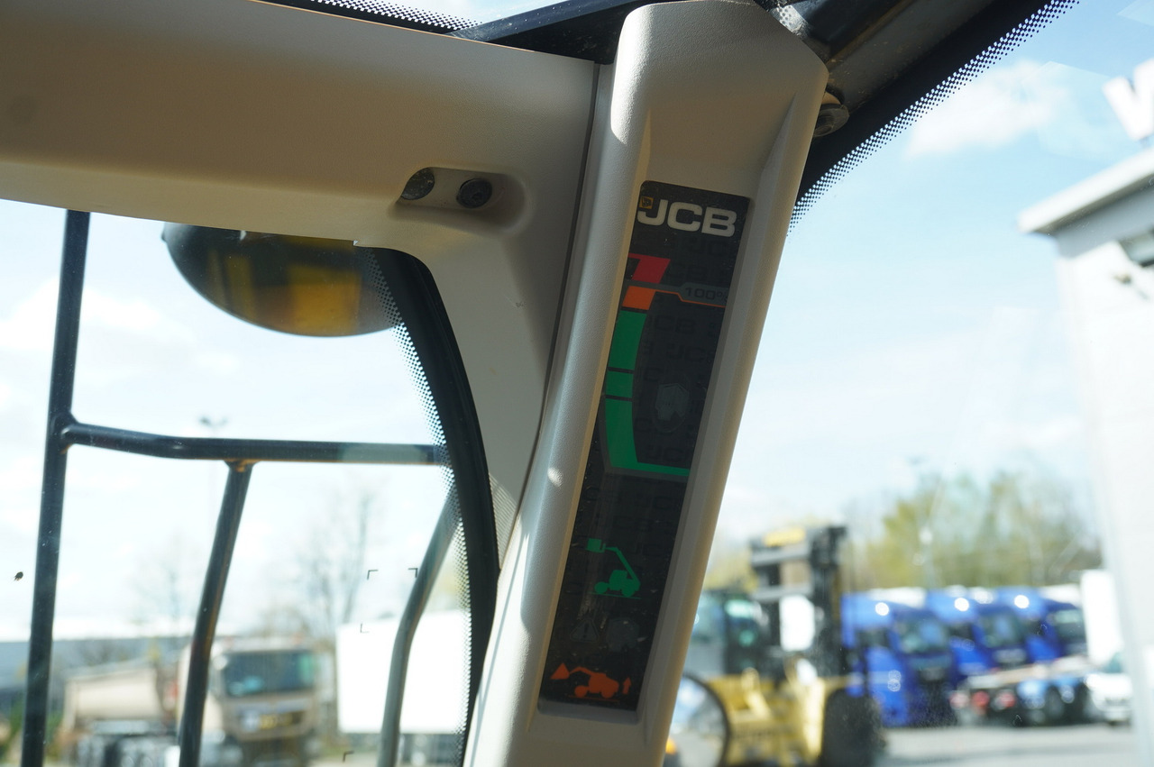 Cargadora de ruedas telescópica JCB 540-170 Telescopic Loader / 17m / joystick: foto 30