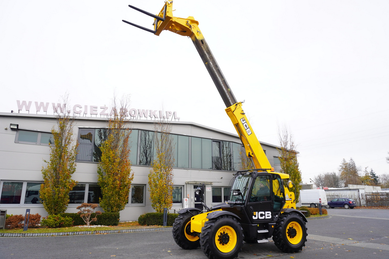 JCB 560-80 / 6 ton lifting capacity / power 146 HP - Cargadora de ruedas: foto 2 JCB 560-80 / 6 ton lifting capacity / power 146 HP - Cargadora de ruedas: foto 2