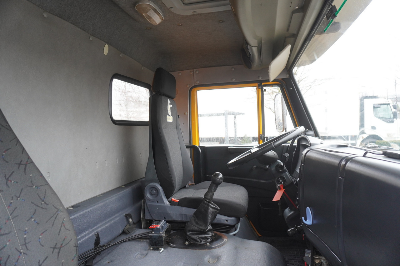 Camión volquete, Camión grúa KAMAZ T2530 E5 6×4 / 3-sided tipper: foto 29