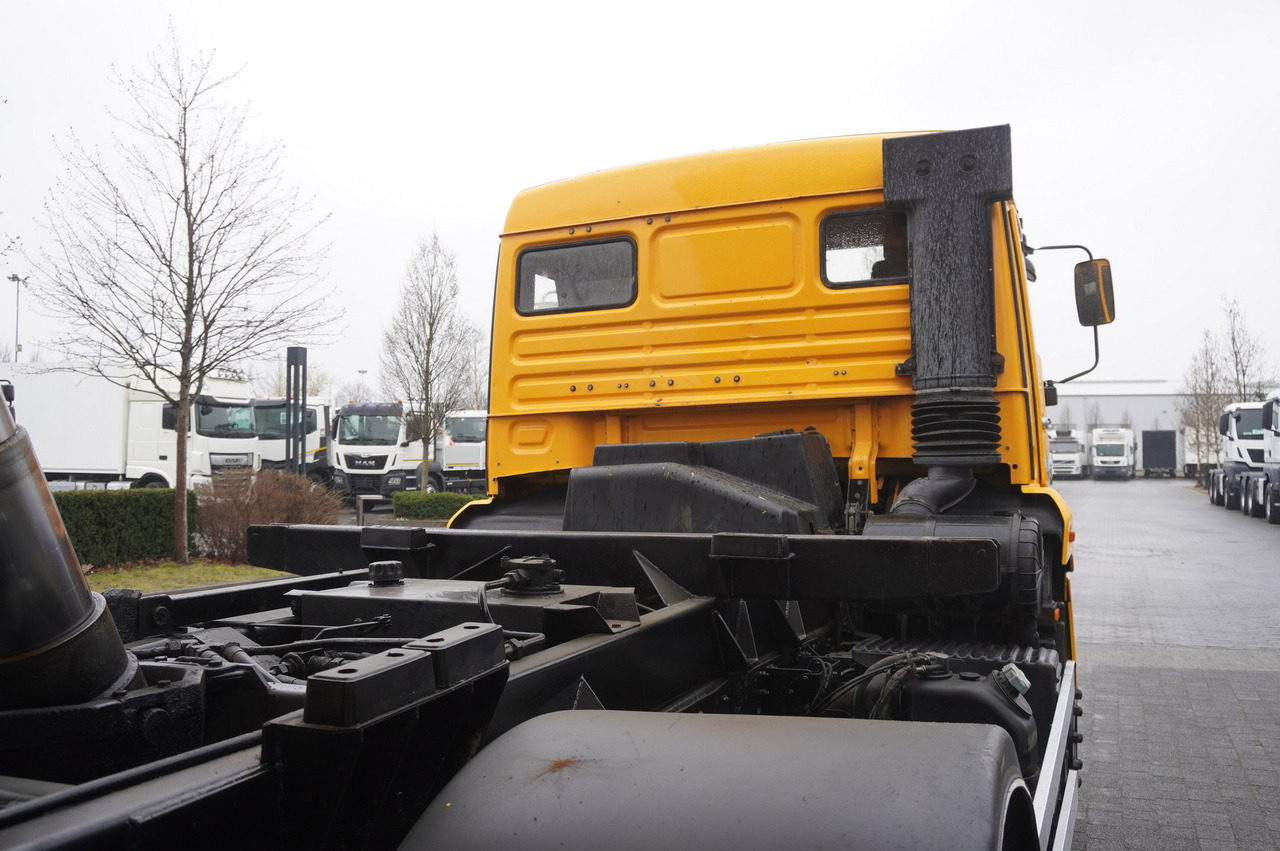 Camión volquete, Camión grúa KAMAZ T2530 E5 6×4 / 3-sided tipper: foto 13