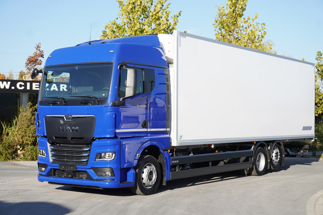 MAN New Refrigerator MAN TGX 26.400 / IGLOOCAR 23 pallets / Carrier Supra 1150 - Camión isotérmico: foto 1 MAN New Refrigerator MAN TGX 26.400 / IGLOOCAR 23 pallets / Carrier Supra 1150 - Camión isotérmico: foto 1