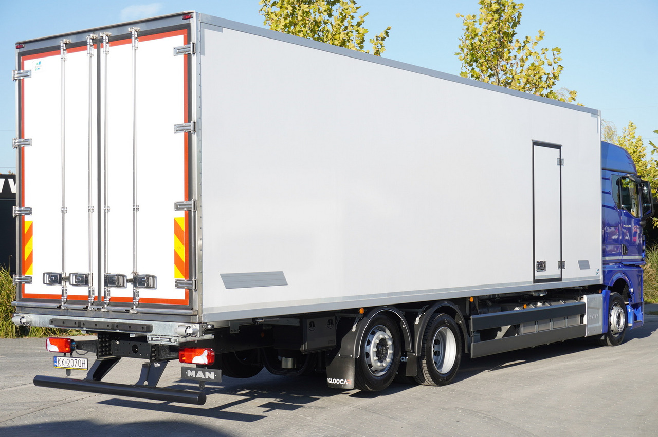 MAN New Refrigerator MAN TGX 26.400 / IGLOOCAR 23 pallets / Carrier Supra 1150 - Camión frigorífico: foto 3 MAN New Refrigerator MAN TGX 26.400 / IGLOOCAR 23 pallets / Carrier Supra 1150 - Camión frigorífico: foto 3