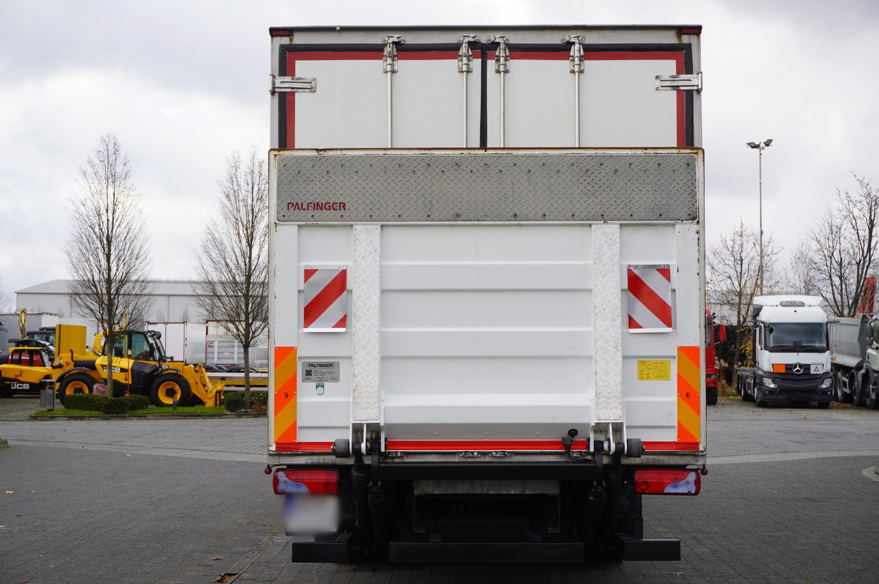 MAN TGL 12.190 / 14 EPAL Refrigerator / Carrier Xarios 500 / 3 units - Camión frigorífico: foto 4 MAN TGL 12.190 / 14 EPAL Refrigerator / Carrier Xarios 500 / 3 units - Camión frigorífico: foto 4