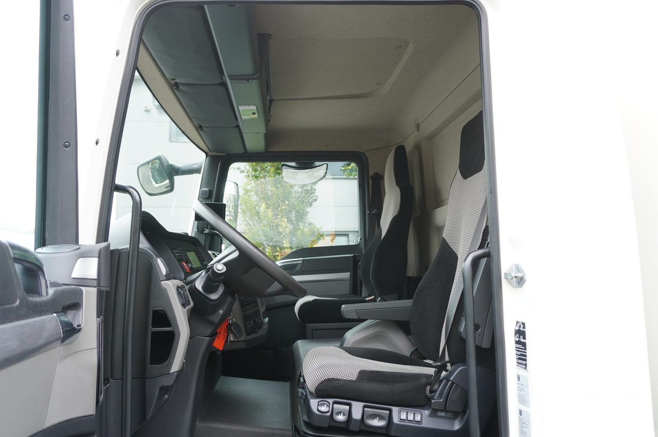 Camión frigorífico MAN TGL 12.190 / CHEREAU Refrigerator 18 PAL multitemperature / Thermoking T-1200R / 100,000 km: foto 21