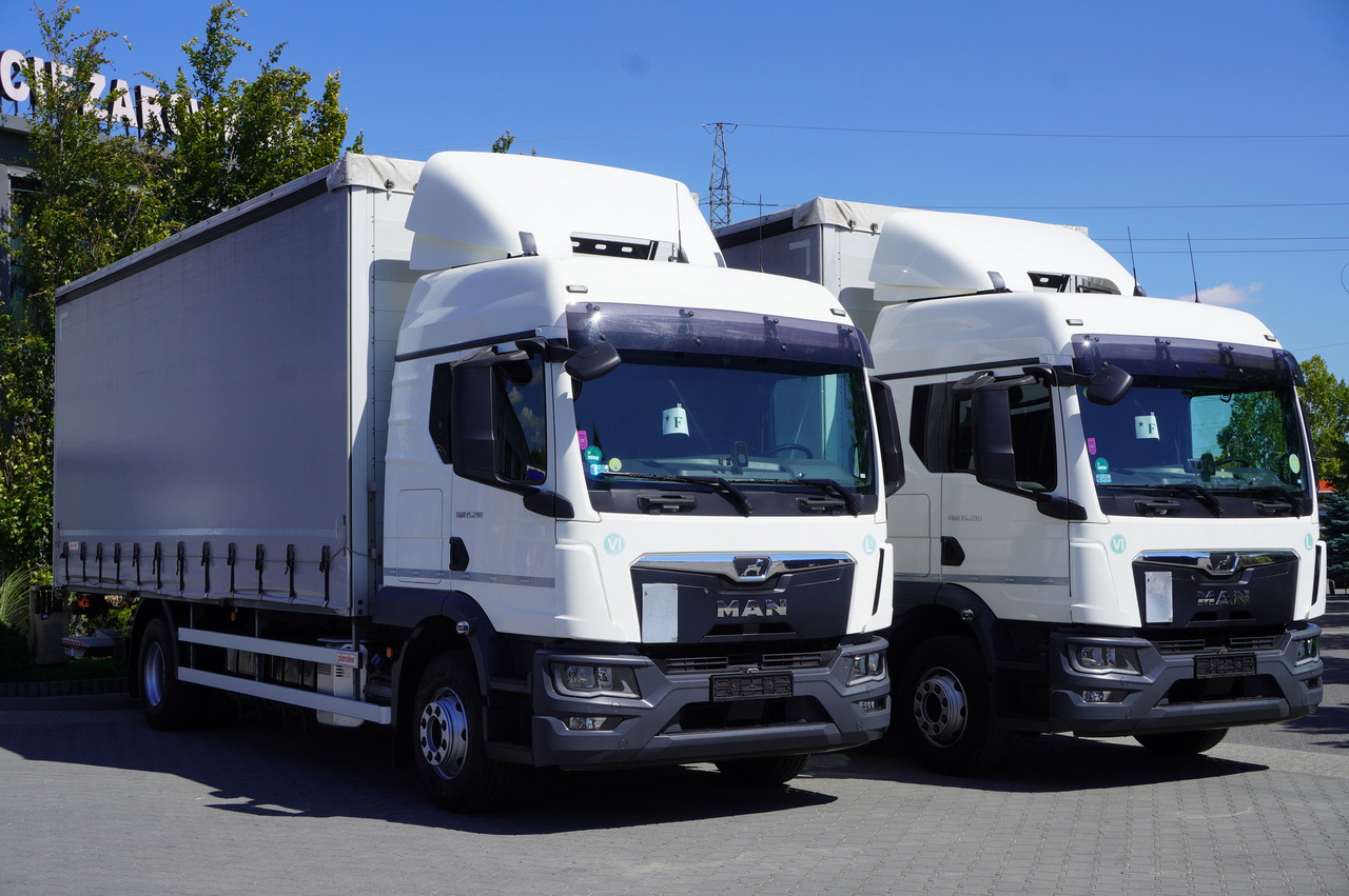 MAN TGM 15.290 Curtainsider / Glob / Manual / 2 beds / 17 EPAL - Camión lona: foto 1 MAN TGM 15.290 Curtainsider / Glob / Manual / 2 beds / 17 EPAL - Camión lona: foto 1