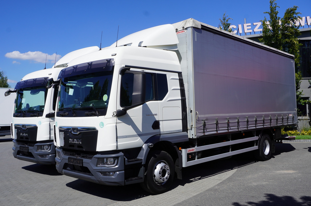 MAN TGM 15.290 Curtainsider / Glob / Manual / 2 beds / 17 EPAL - Camión lona: foto 4 MAN TGM 15.290 Curtainsider / Glob / Manual / 2 beds / 17 EPAL - Camión lona: foto 4