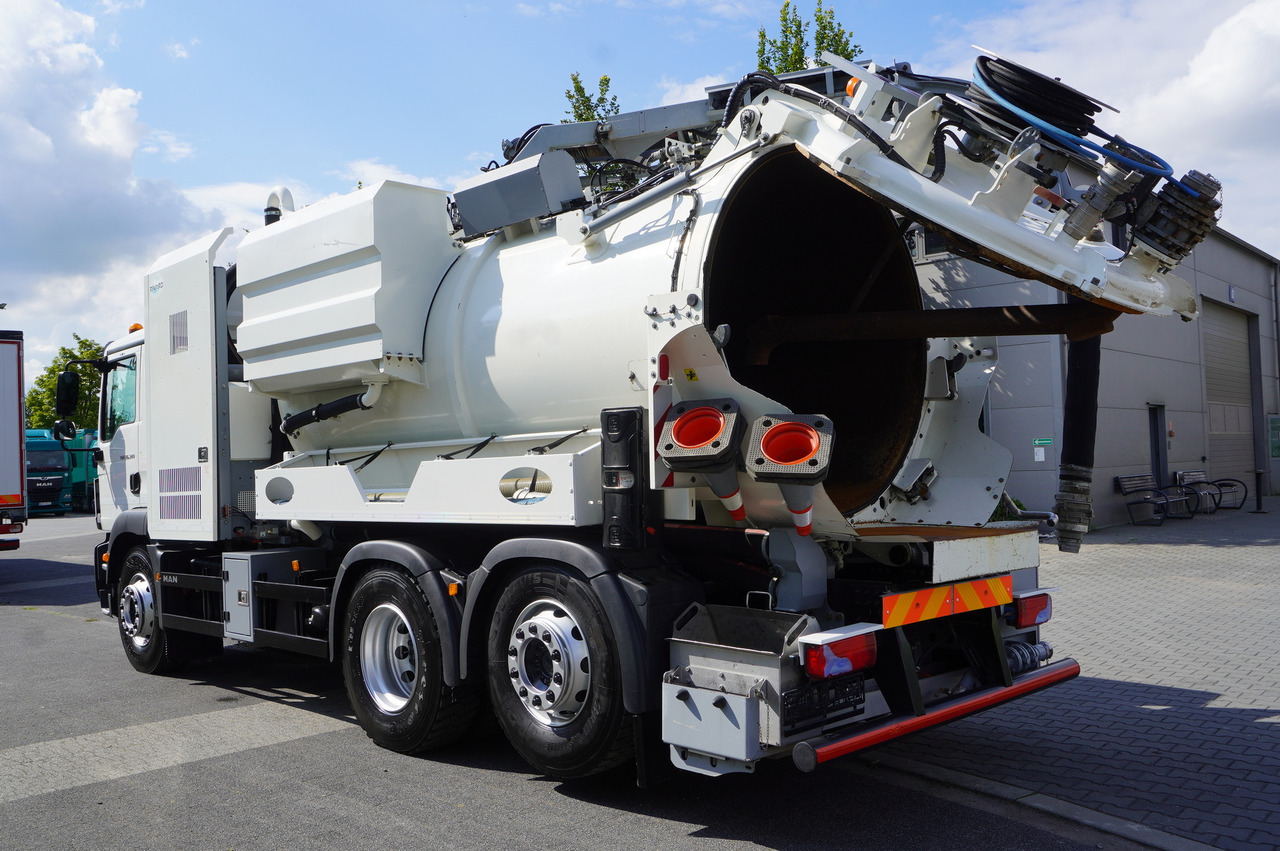 MAN TGM 26.340 E6 / RIVARD sewage cleaner 11.8 m3 / 170 tho. km / steered axle - Limpieza de alcantarillado: foto 5 MAN TGM 26.340 E6 / RIVARD sewage cleaner 11.8 m3 / 170 tho. km / steered axle - Limpieza de alcantarillado: foto 5