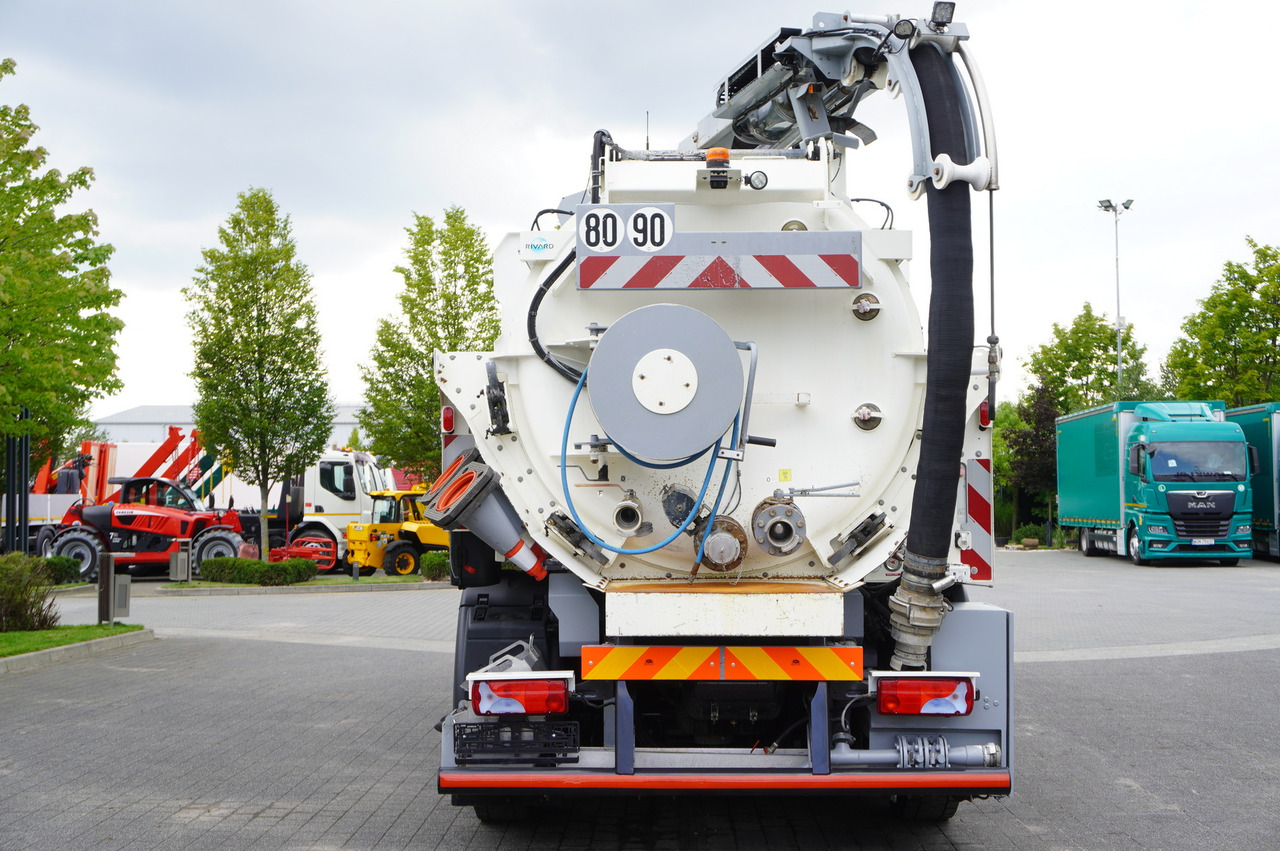 MAN TGM 26.340 E6 / RIVARD sewage cleaner 11.8 m3 / 170 tho. km / steered axle - Limpieza de alcantarillado: foto 4 MAN TGM 26.340 E6 / RIVARD sewage cleaner 11.8 m3 / 170 tho. km / steered axle - Limpieza de alcantarillado: foto 4