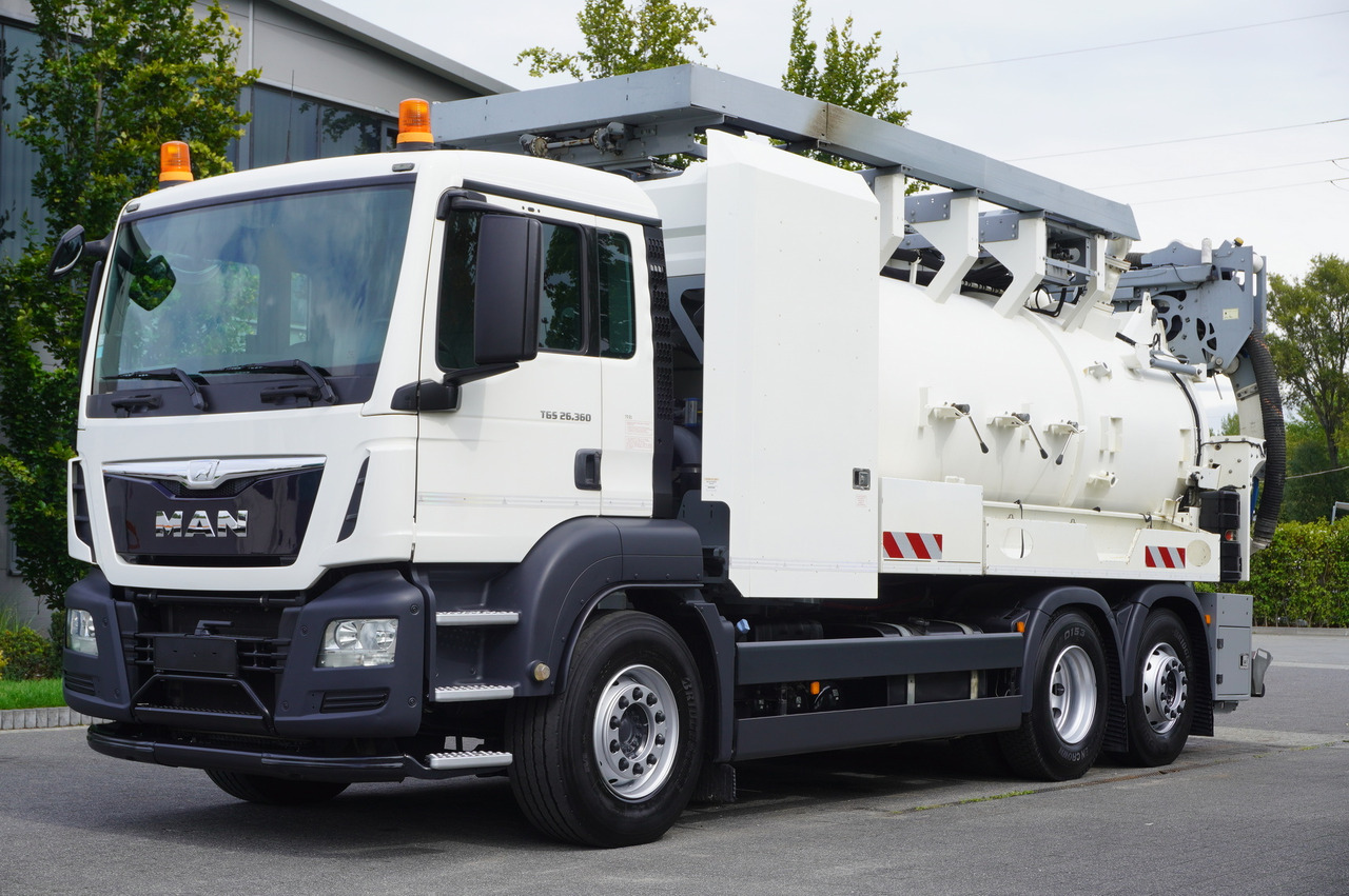 MAN TGS 26.360 E6 / RIVARD sewage cleaner 18 m3 / 115 tho. km / steering axle / 2 units - Limpieza de alcantarillado: foto 2 MAN TGS 26.360 E6 / RIVARD sewage cleaner 18 m3 / 115 tho. km / steering axle / 2 units - Limpieza de alcantarillado: foto 2