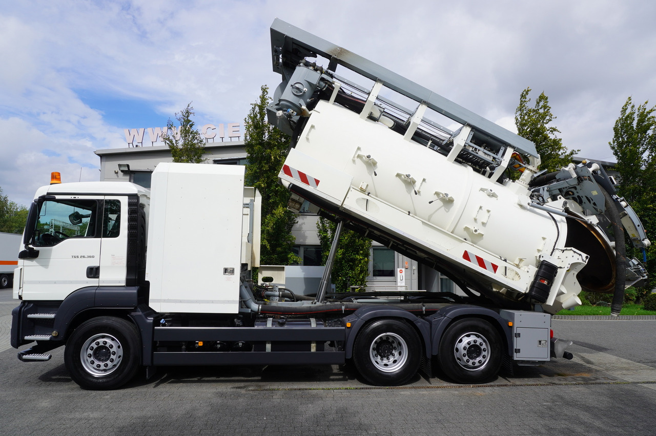 MAN TGS 26.360 E6 / RIVARD sewage cleaner 18 m3 / 115 tho. km / steering axle / 2 units - Limpieza de alcantarillado: foto 4 MAN TGS 26.360 E6 / RIVARD sewage cleaner 18 m3 / 115 tho. km / steering axle / 2 units - Limpieza de alcantarillado: foto 4