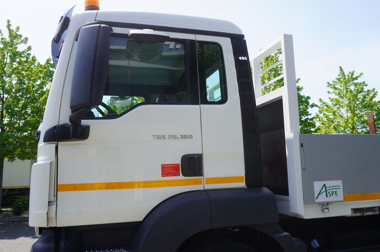 Camión caja abierta, Camión grúa MAN TGS 26.360 Flatbed / Fassi F175 7.7 T / steered 3rd axle: foto 20