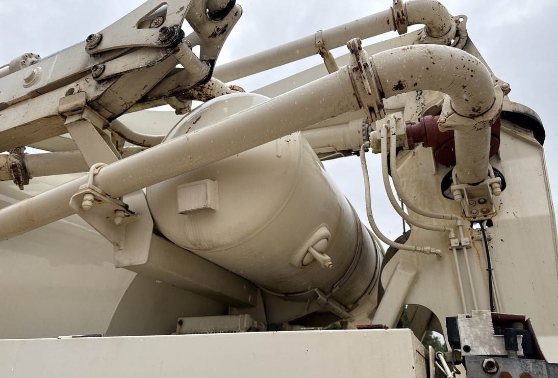 Bomba de hormigón MAN TGS 32.400 8x4 Concrete Mixer Pump truck / 426 MTH !!! / 18 meters: foto 17 Bomba de hormigón MAN TGS 32.400 8x4 Concrete Mixer Pump truck / 426 MTH !!! / 18 meters: foto 17