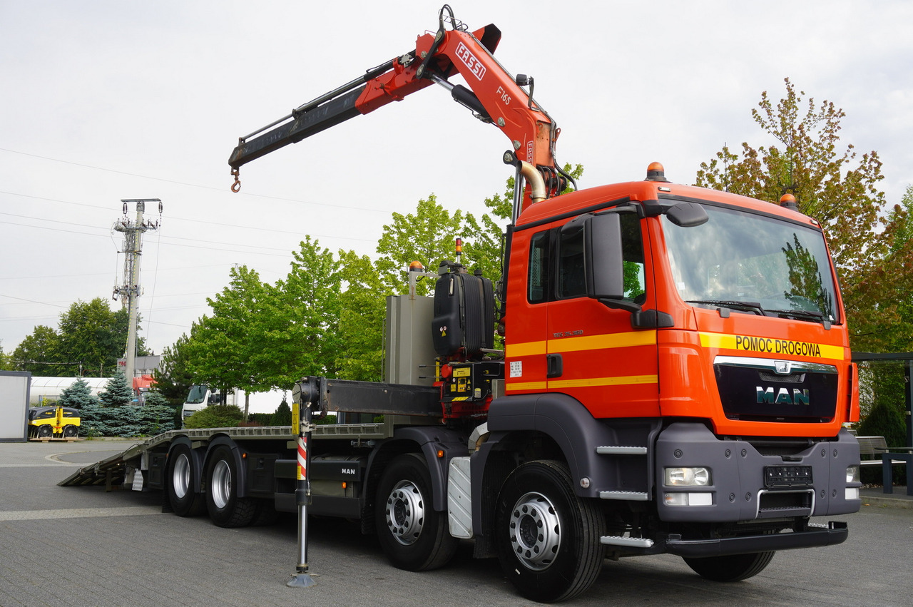 MAN TGS 35.360 E5 8x2 / FASSI F165 / 5.4 T cap. / 8.25 m reach - Grua de remolque autos: foto 2 MAN TGS 35.360 E5 8x2 / FASSI F165 / 5.4 T cap. / 8.25 m reach - Grua de remolque autos: foto 2
