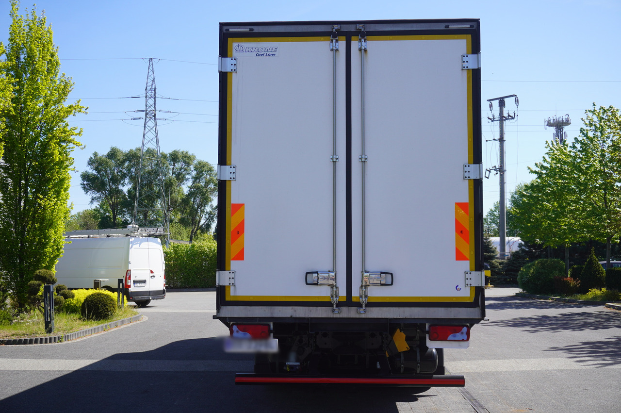 MAN TGX 26.510 / 2022 / New Krone refrigerator bitemperature / Dopplestock / Carrier Supra 1150 MT / 4 units - Camión frigorífico: foto 3 MAN TGX 26.510 / 2022 / New Krone refrigerator bitemperature / Dopplestock / Carrier Supra 1150 MT / 4 units - Camión frigorífico: foto 3