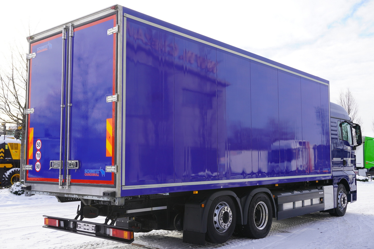 MAN TGX 26.510 6×2 E6 2021 / ATP/FRC / Schmitz FLOWER refrigerator 19 pallets / steering axle / 2 units - Camión frigorífico: foto 4 MAN TGX 26.510 6×2 E6 2021 / ATP/FRC / Schmitz FLOWER refrigerator 19 pallets / steering axle / 2 units - Camión frigorífico: foto 4
