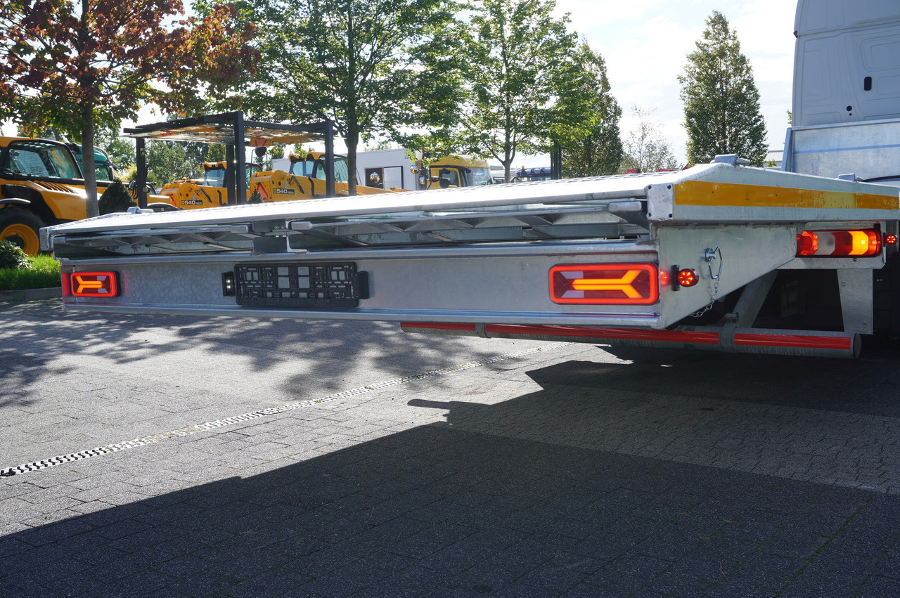 MERCEDES-BENZ Actros 1840 / NEW galvanized Tow truck 9.2 m / Sleeper cab - Camión portavehículos: foto 4 MERCEDES-BENZ Actros 1840 / NEW galvanized Tow truck 9.2 m / Sleeper cab - Camión portavehículos: foto 4