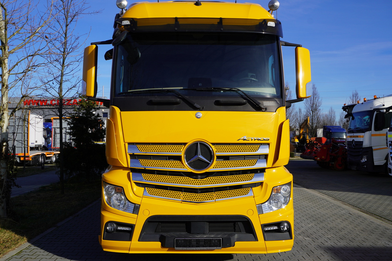 MERCEDES-BENZ Actros 2543 E6 6×2 / Refrigerated truck / ATP/FRC / 20 pallets / 260000 km!!! - Camión frigorífico: foto 4 MERCEDES-BENZ Actros 2543 E6 6×2 / Refrigerated truck / ATP/FRC / 20 pallets / 260000 km!!! - Camión frigorífico: foto 4