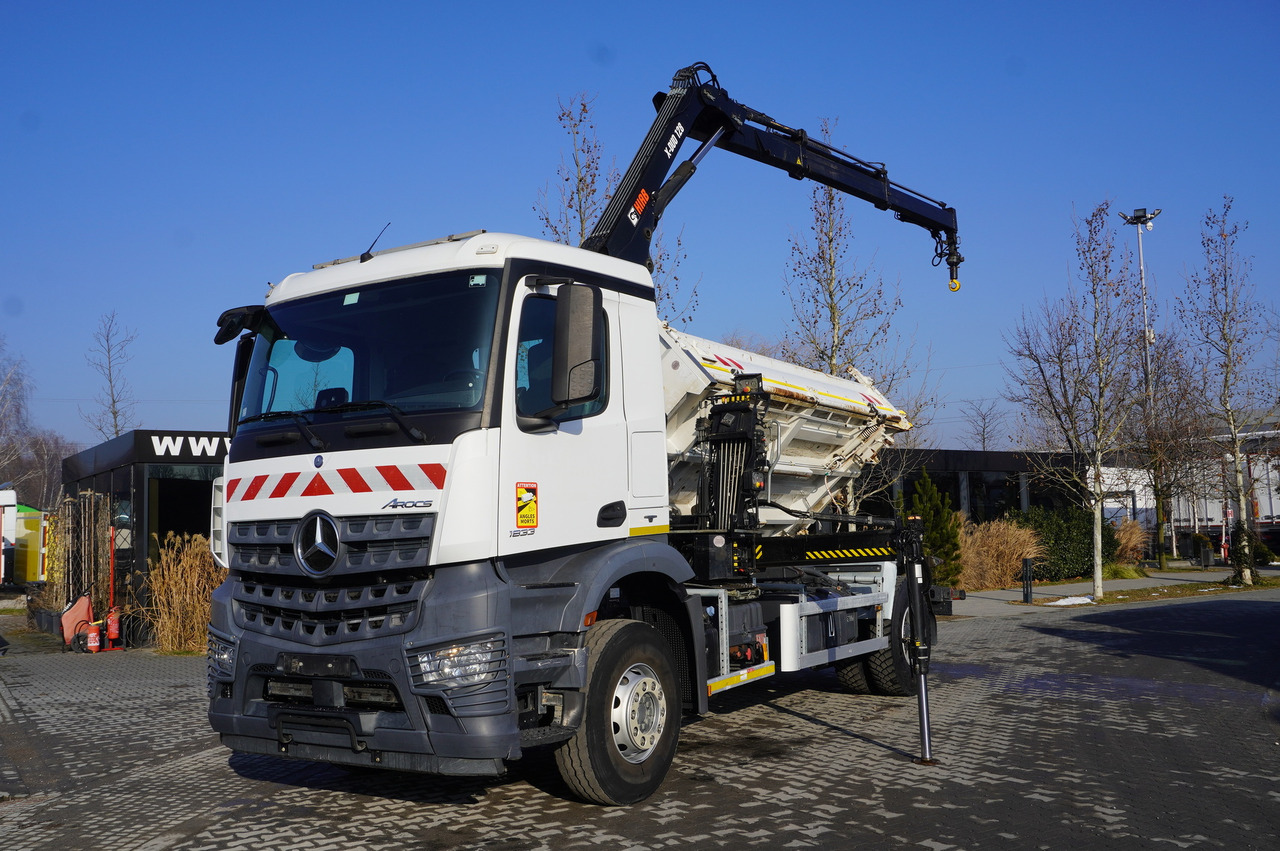 Camión grúa, Camión grúa MERCEDES-BENZ Arocs 1833 / 87,000 km!!! / Hds HIAB X-DUO 128 B-2 / three-sided tipper: foto 27