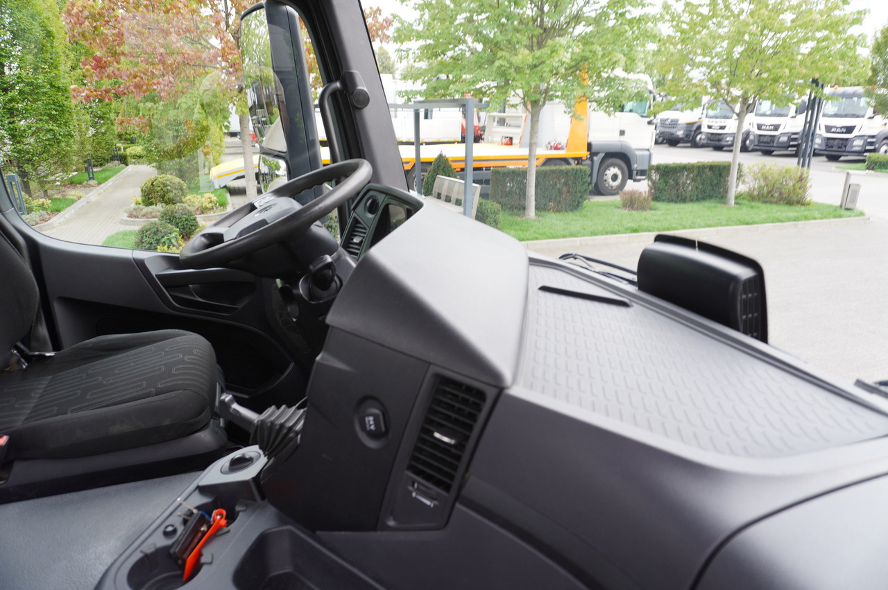 Leasing de MERCEDES-BENZ Arocs 2636 / 6x4 / HDS Fassi / 3-Way Tipper / Bortmatic MERCEDES-BENZ Arocs 2636 / 6x4 / HDS Fassi / 3-Way Tipper / Bortmatic: foto 30