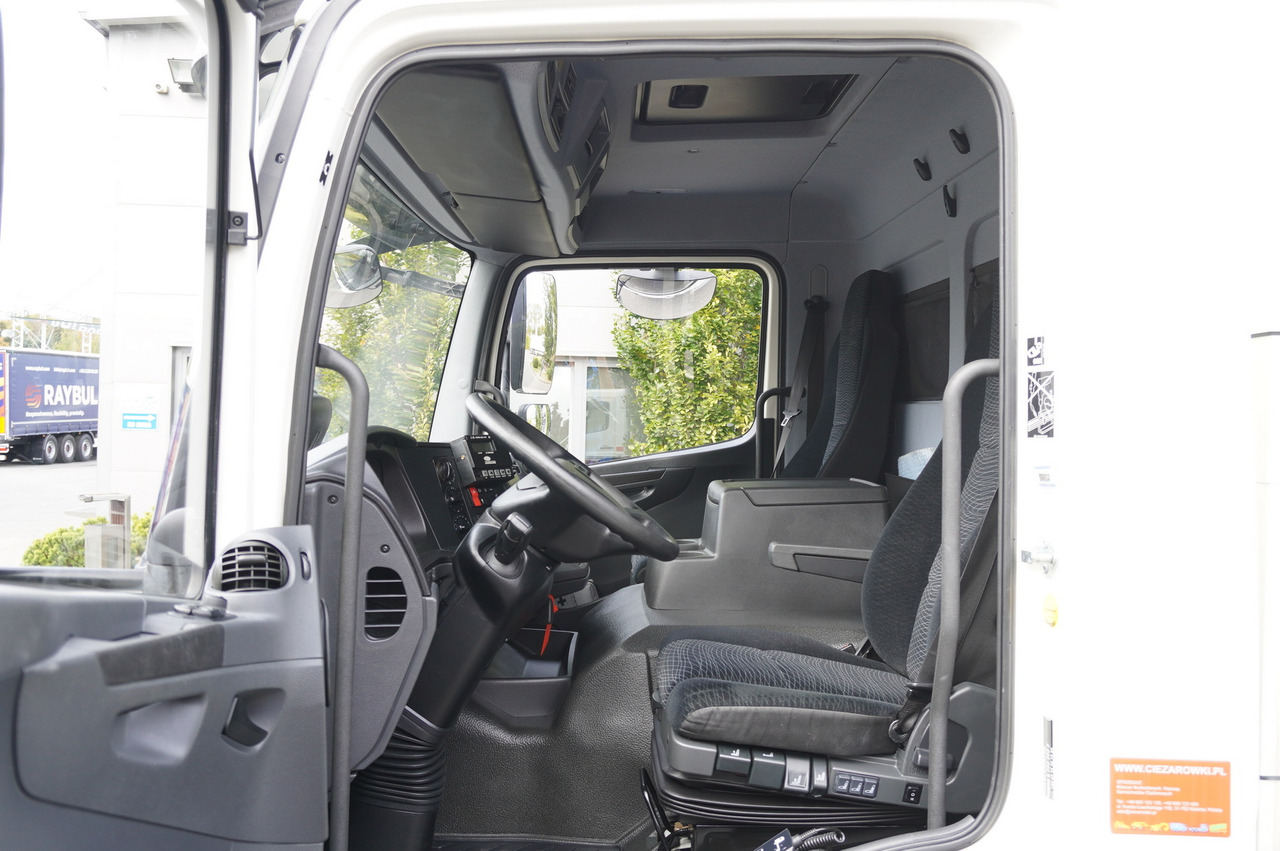 Camión frigorífico MERCEDES-BENZ Atego 1530 E6 Lamberet refrigerated truck 17 pallets / load capacity 7t: foto 15 Camión frigorífico MERCEDES-BENZ Atego 1530 E6 Lamberet refrigerated truck 17 pallets / load capacity 7t: foto 15