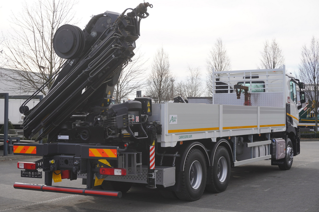 Camión forestal, Camión grúa para transporte de madera RENAULT C430 / HIAB 244 EP-5 HIDUO crane 8400 kg 15 m / Platform with stanchions: foto 12