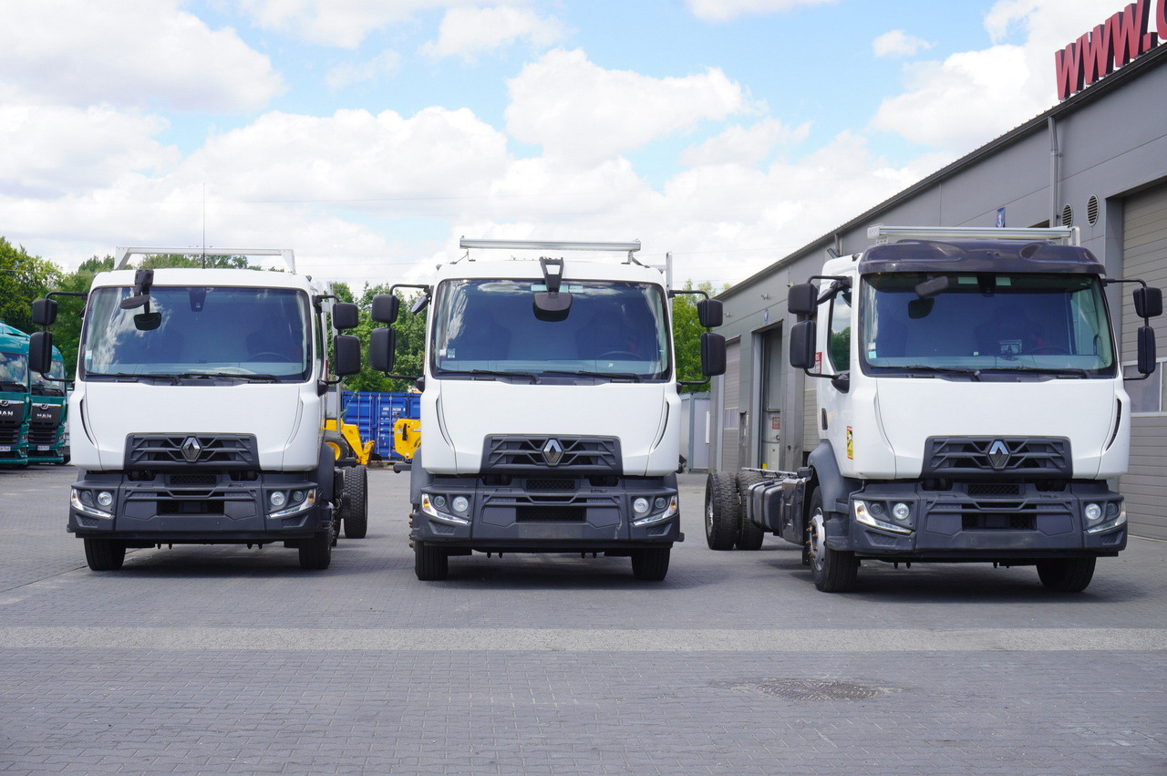 RENAULT D16 / Chassis 7.5 m / Differential lock / 170 tho. km / 3 units - Camión portacontenedore/ Intercambiable: foto 5 RENAULT D16 / Chassis 7.5 m / Differential lock / 170 tho. km / 3 units - Camión portacontenedore/ Intercambiable: foto 5