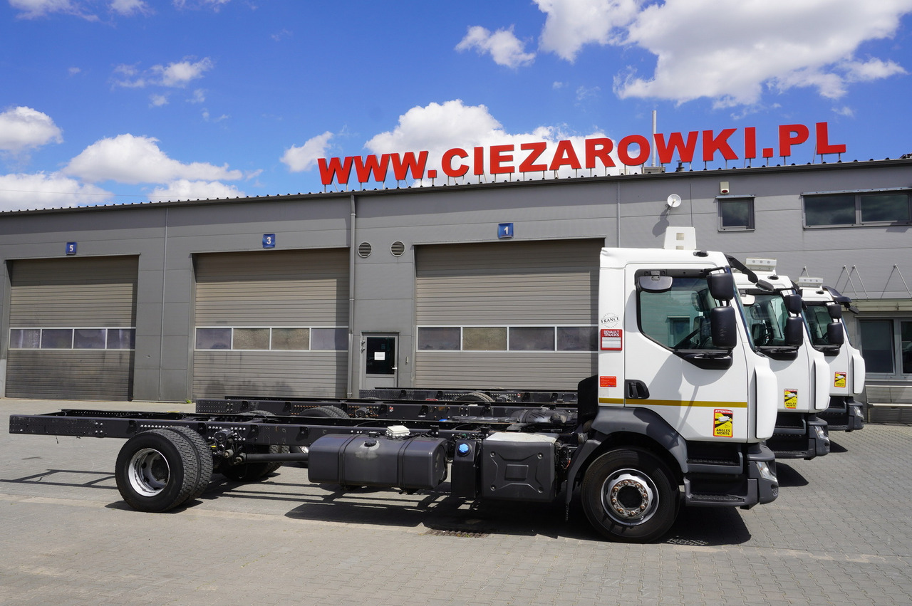 RENAULT D16 / Chassis 7.5 m / Differential lock / 170 tho. km / 3 units - Camión portacontenedore/ Intercambiable: foto 2 RENAULT D16 / Chassis 7.5 m / Differential lock / 170 tho. km / 3 units - Camión portacontenedore/ Intercambiable: foto 2