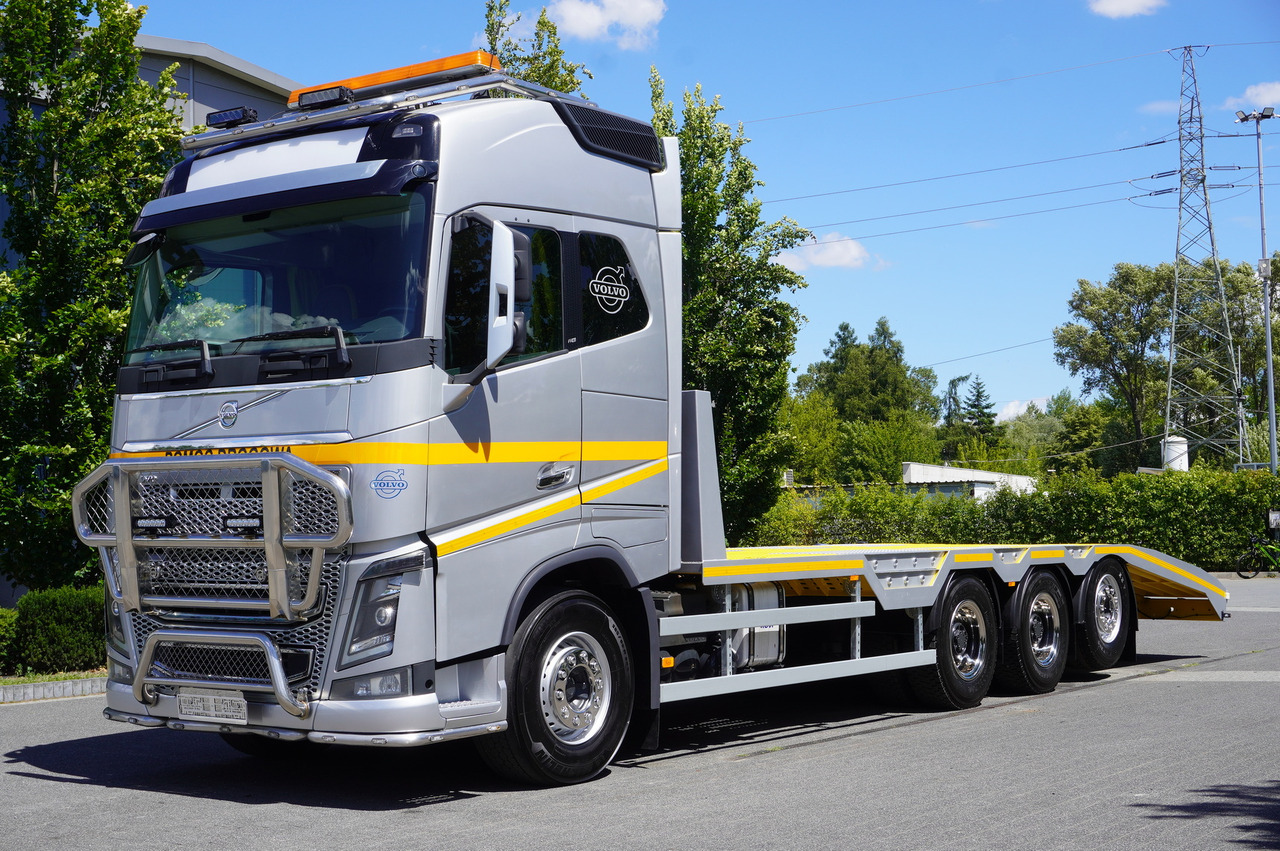VOLVO FH16 750 8x4 / NEW TOW TRUCK 9 m / Load 26 t / Steered axle - Camión portavehículos: foto 4 VOLVO FH16 750 8x4 / NEW TOW TRUCK 9 m / Load 26 t / Steered axle - Camión portavehículos: foto 4