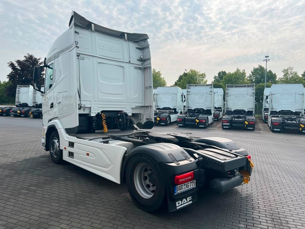 DAF XG 480 FT TraXon ZF-Intarder 2x Tank 1.195 Liter - Cabeza tractora: foto 3 DAF XG 480 FT TraXon ZF-Intarder 2x Tank 1.195 Liter - Cabeza tractora: foto 3