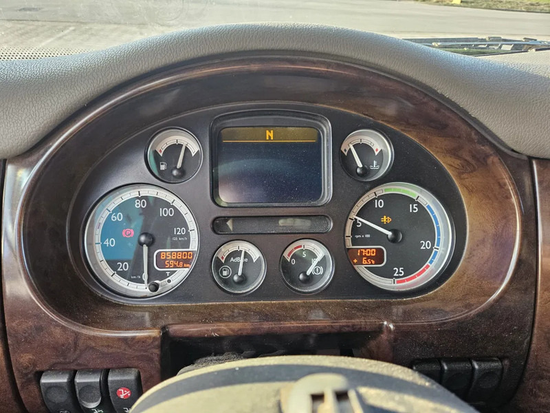 DAF CF 85 410 SSpace Cab Euro 5 - Camión caja abierta: foto 5 DAF CF 85 410 SSpace Cab Euro 5 - Camión caja abierta: foto 5