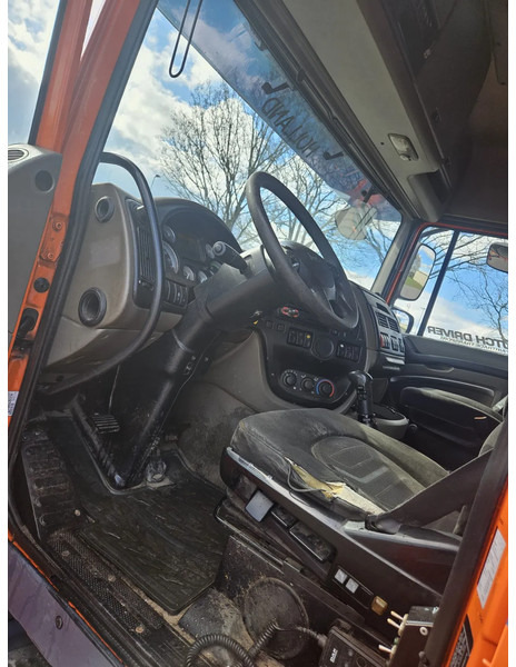 DAF XF 105 410 | 6X2 | Manual | Euro 5 | 10 Tyres - Camión chasis: foto 5 DAF XF 105 410 | 6X2 | Manual | Euro 5 | 10 Tyres - Camión chasis: foto 5