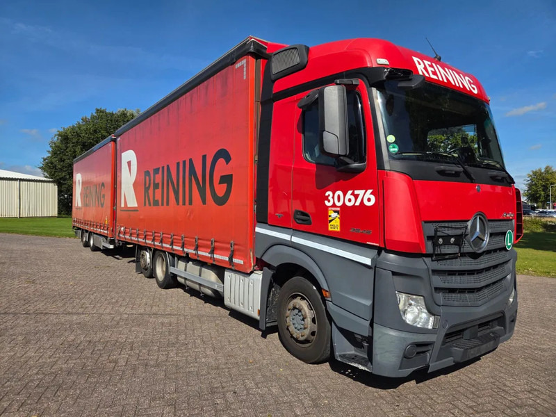 Mercedes-Benz Actros 2545 6X2 Retarder Volumecombi - Camión lona: foto 2 Mercedes-Benz Actros 2545 6X2 Retarder Volumecombi - Camión lona: foto 2