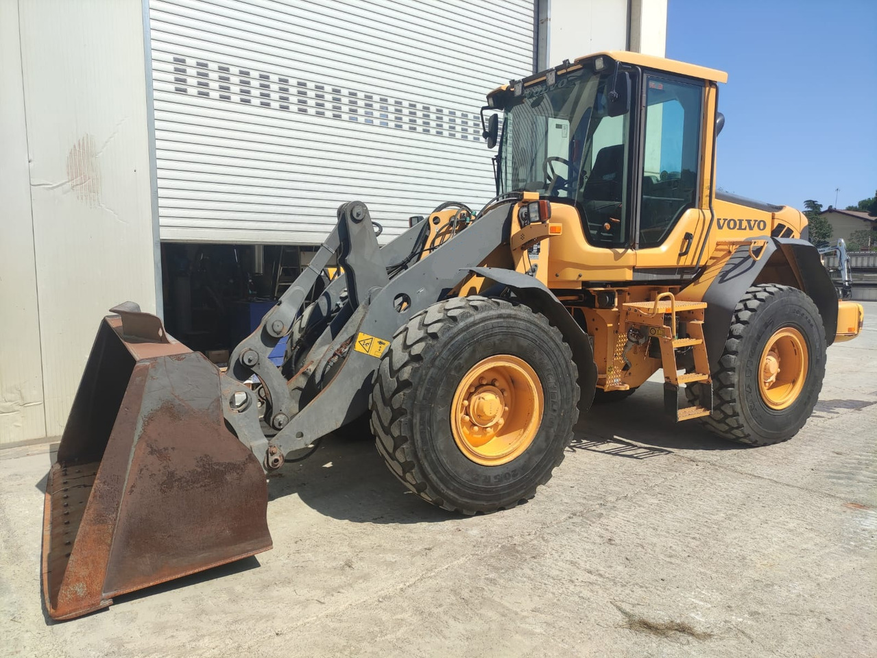 VOLVO L60F - Cargadora de ruedas: foto 1 VOLVO L60F - Cargadora de ruedas: foto 1