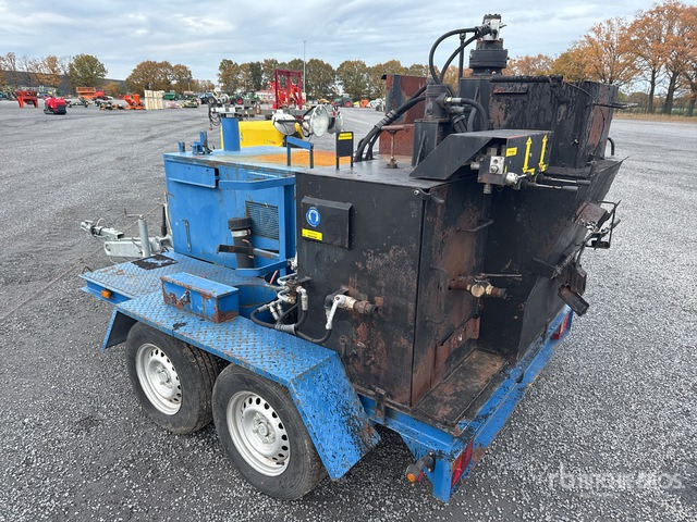 2010 Richard Rupprecht GmbH 230-RW Asphalt Distributor Trailer - Distribuidor de asfalto: foto 2 2010 Richard Rupprecht GmbH 230-RW Asphalt Distributor Trailer - Distribuidor de asfalto: foto 2