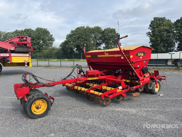 Vaederstad Rapid Air Seeder - Combinado de siembra: foto 2 Vaederstad Rapid Air Seeder - Combinado de siembra: foto 2
