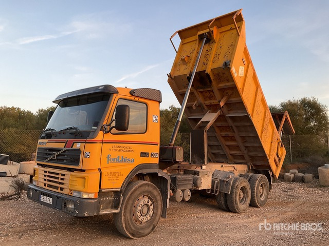 2006 Volvo FM12-380 6x4 T/A Dump Truck - Camión volquete: foto 1 2006 Volvo FM12-380 6x4 T/A Dump Truck - Camión volquete: foto 1