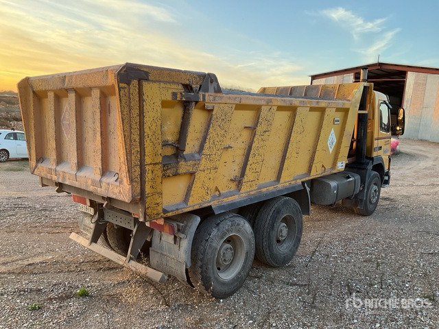 2006 Volvo FM12-380 6x4 T/A Dump Truck - Camión volquete: foto 5 2006 Volvo FM12-380 6x4 T/A Dump Truck - Camión volquete: foto 5