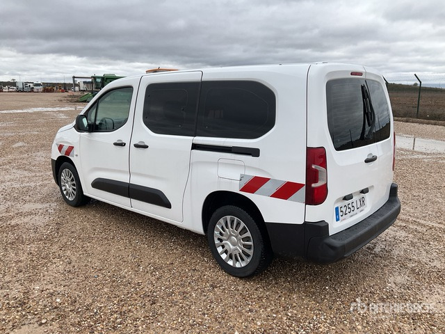 2022 Toyota Proace City Verso 5 Passenger Van - Minibús, Furgoneta de pasajeros: foto 1 2022 Toyota Proace City Verso 5 Passenger Van - Minibús, Furgoneta de pasajeros: foto 1