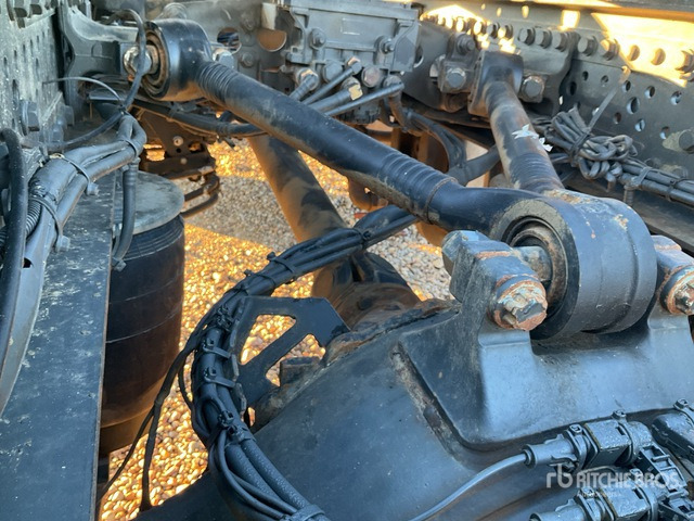 2015 Mercedes-Benz Arocs 2143 4x2 S/A Sleeper Truck Tractor - Cabeza tractora: foto 4 2015 Mercedes-Benz Arocs 2143 4x2 S/A Sleeper Truck Tractor - Cabeza tractora: foto 4