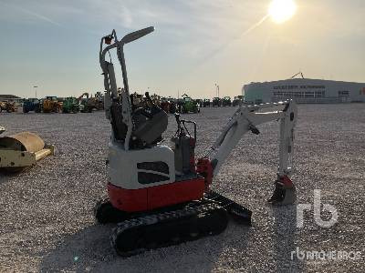 TAKEUCHI TB210R - Miniexcavadora: foto 3 TAKEUCHI TB210R - Miniexcavadora: foto 3