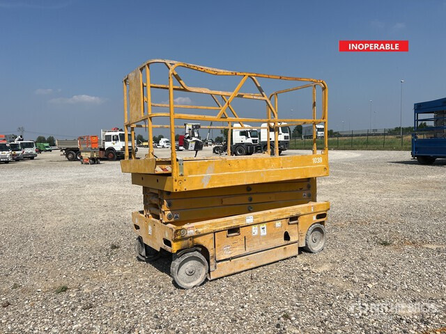 2006 Haulotte Compact 10 Electric (Inoperable) Scissor Lift - Plataforma de tijeras: foto 1 2006 Haulotte Compact 10 Electric (Inoperable) Scissor Lift - Plataforma de tijeras: foto 1
