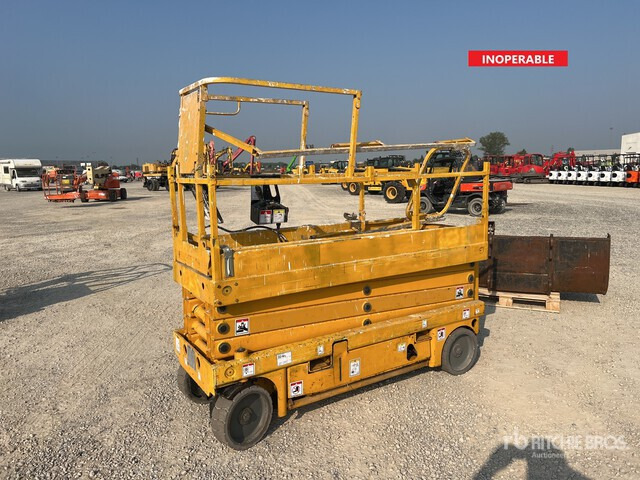 2006 Haulotte Compact 10N Electric (Inoperable) Scissor Lift - Plataforma de tijeras: foto 1 2006 Haulotte Compact 10N Electric (Inoperable) Scissor Lift - Plataforma de tijeras: foto 1