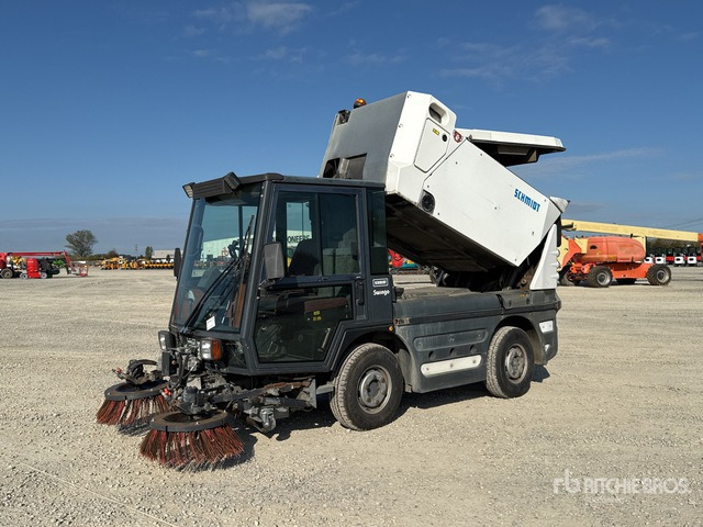2006 Schmidt Compact 200 Autocarro spazzatrice - Barredora vial: foto 2 2006 Schmidt Compact 200 Autocarro spazzatrice - Barredora vial: foto 2