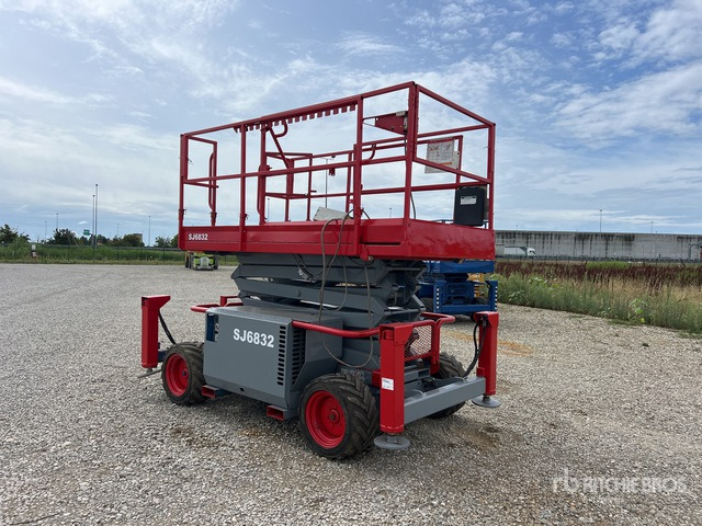 2007 Skyjack SJ6832 RT Diesel Scissor Lift - Plataforma de tijeras: foto 2 2007 Skyjack SJ6832 RT Diesel Scissor Lift - Plataforma de tijeras: foto 2