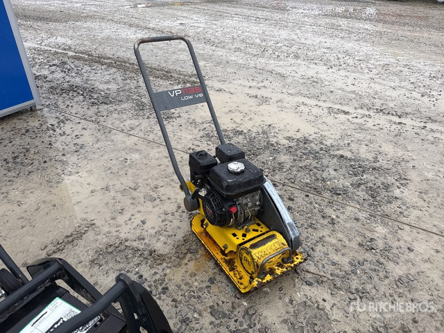 2009 Wacker Neuson VP1135A Vibratory Plate Compactor - Plancha reversible: foto 3 2009 Wacker Neuson VP1135A Vibratory Plate Compactor - Plancha reversible: foto 3