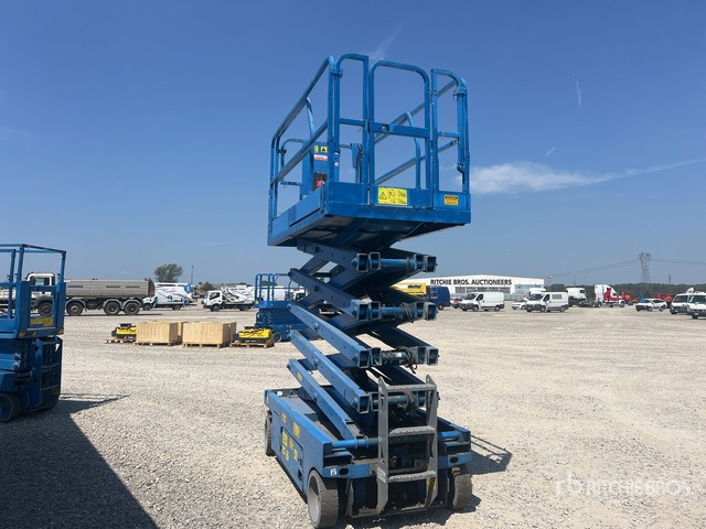 2010 Genie GS-3246 Electric Scissor Lift - Plataforma de tijeras: foto 3 2010 Genie GS-3246 Electric Scissor Lift - Plataforma de tijeras: foto 3