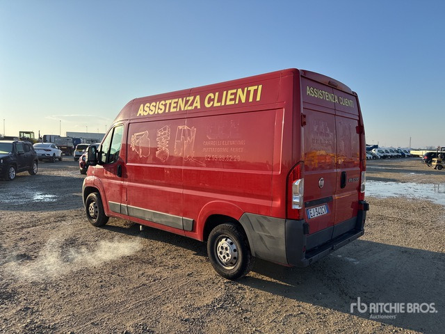 2011 Fiat Ducato Van Truck - Camión caja cerrada: foto 2 2011 Fiat Ducato Van Truck - Camión caja cerrada: foto 2