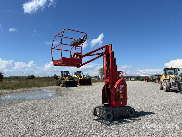 2011 JLG Toucan 10E Piattaforma aerea - Plataforma de mástil vertical: foto 2 2011 JLG Toucan 10E Piattaforma aerea - Plataforma de mástil vertical: foto 2