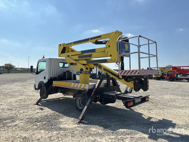 2011 Renault Maxity 2011 Socage DA320 20 m on Bucket Truck - Camión con plataforma elevadora: foto 4 2011 Renault Maxity 2011 Socage DA320 20 m on Bucket Truck - Camión con plataforma elevadora: foto 4